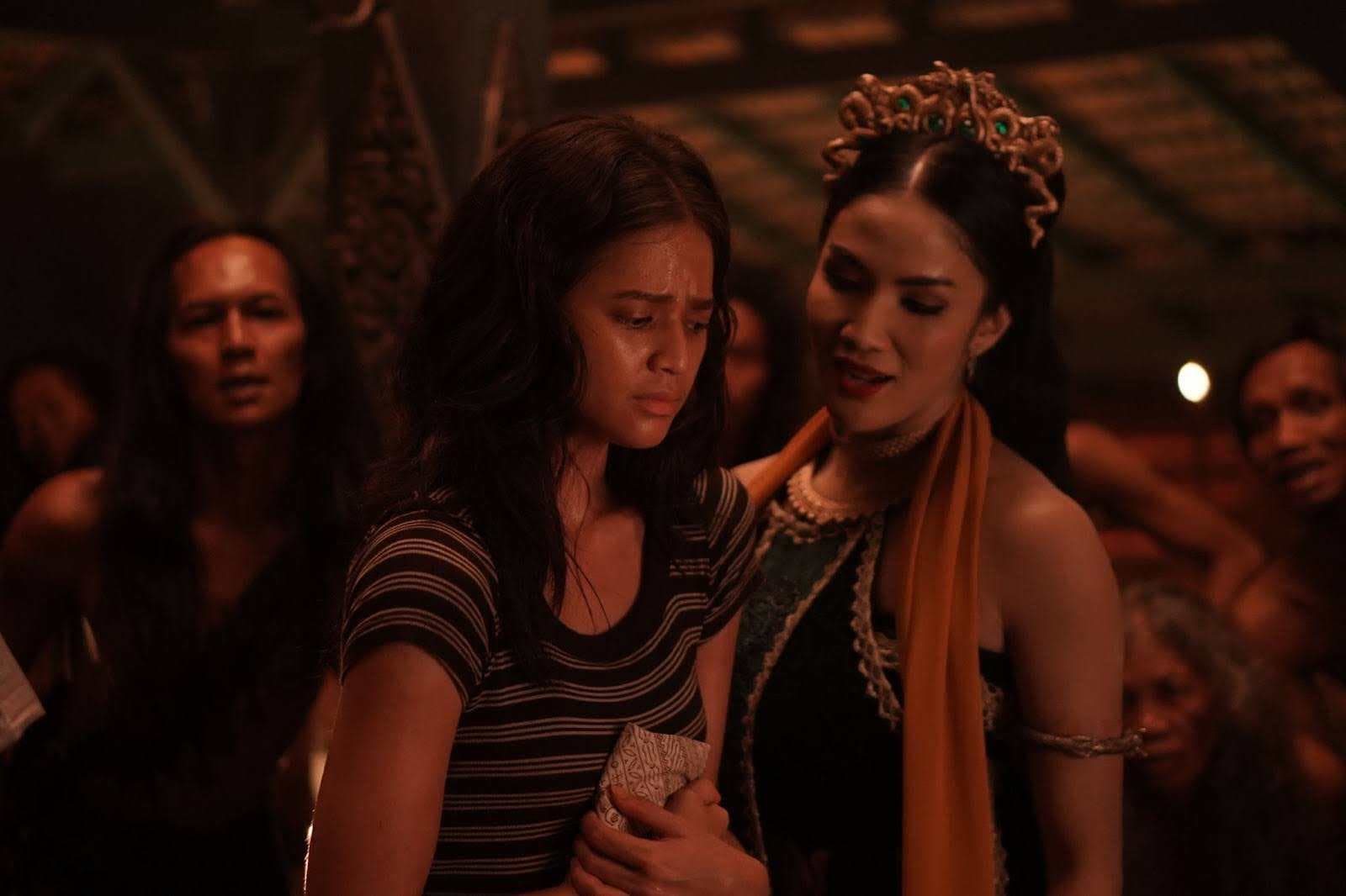Interview Badarawuhi Casts: Maudy Effrosina Has to Dance Blindly