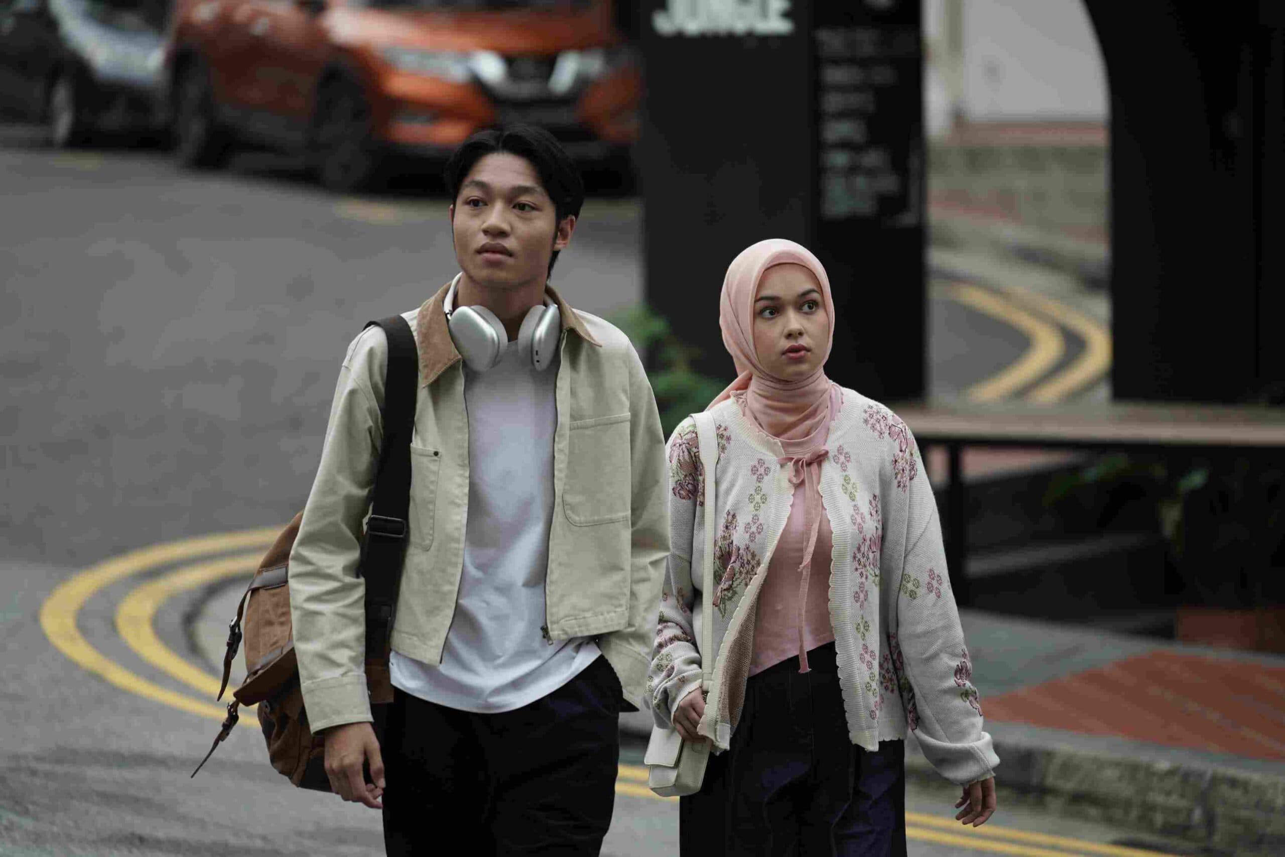 Rebecca Klopper Jalin Asmara dengan Kiesha Alvaro di Ahlan Singapore